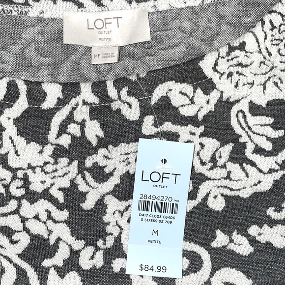 LOFT Dresses & Skirts - LOFT dress, NWT, Women’s Medium Petite